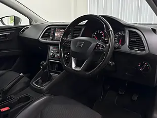Used 2016 SEAT Leon Fr Sport White - Interior and Exterior details 12