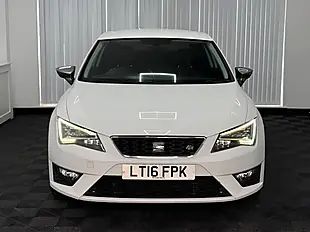 Used 2016 SEAT Leon Fr Sport White - Interior and Exterior details 5