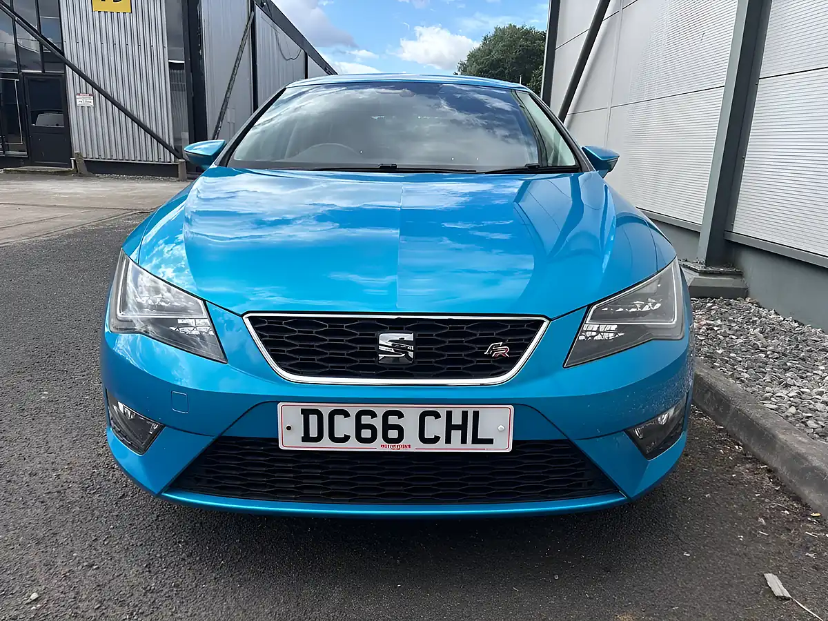 Used 2016 SEAT Leon Fr Technology Blue - Interior and Exterior details 13