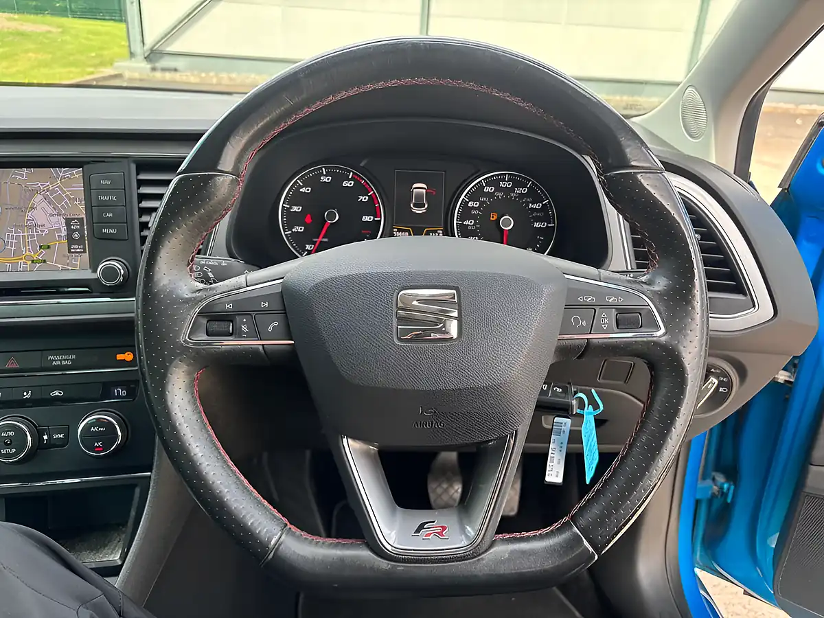 Used 2016 SEAT Leon Fr Technology Blue - Interior and Exterior details 14