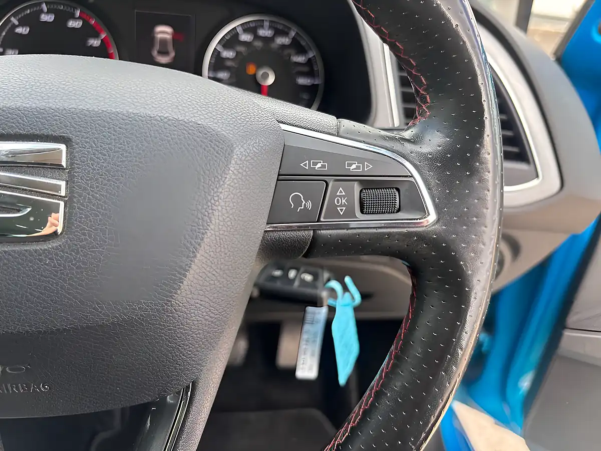 Used 2016 SEAT Leon Fr Technology Blue - Interior and Exterior details 15