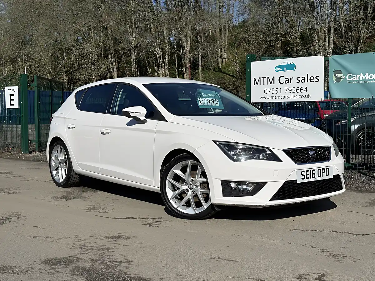 Used 2016 SEAT Leon Fr White - Front View