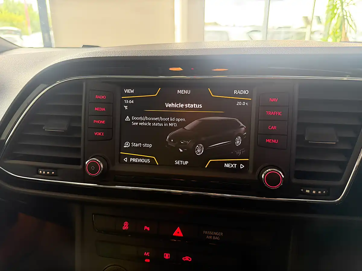 Used 2016 SEAT Leon Se Blue - Interior and Exterior details 16