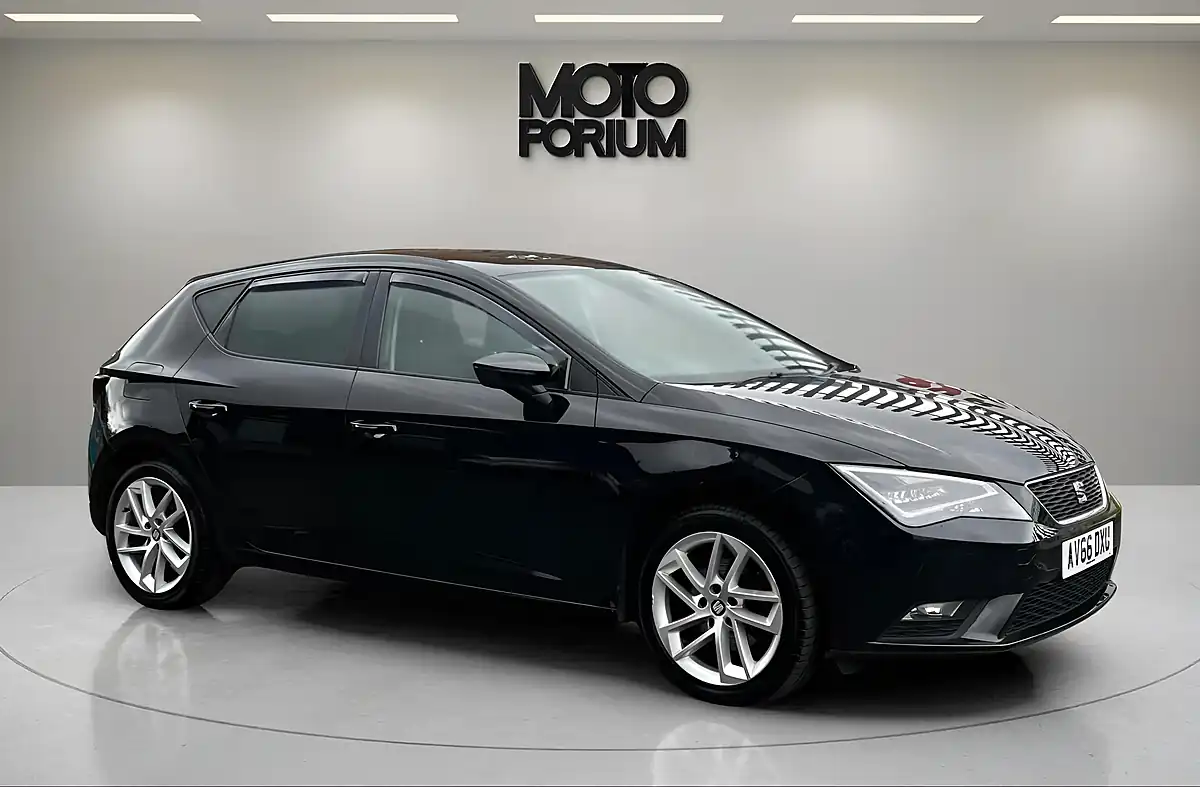 Used 2016 SEAT Leon Se Dynamic Technology Black - Interior and Exterior details 7