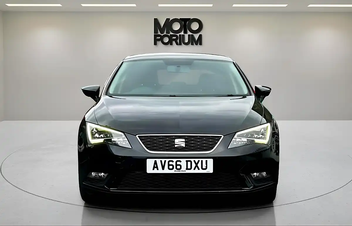Used 2016 SEAT Leon Se Dynamic Technology Black - Interior and Exterior details 8
