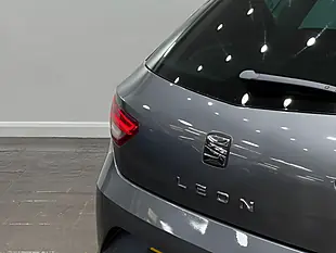 Used 2016 SEAT Leon Se Dynamic Technology Grey - Interior and Exterior details 12