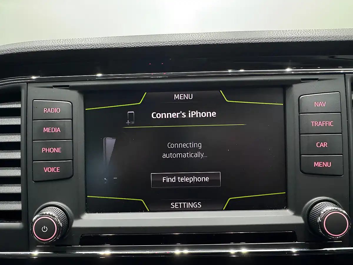 Used 2016 SEAT Leon Se Dynamic Technology Grey - Interior and Exterior details 15