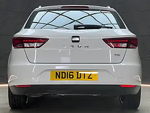 Used 2016 SEAT Leon Se Dynamic Technology Sport Tourer White - Interior and Exterior details 13