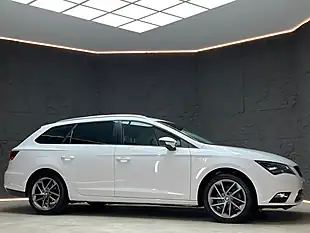 Used 2016 SEAT Leon Se Dynamic Technology Sport Tourer White - Interior and Exterior details 7
