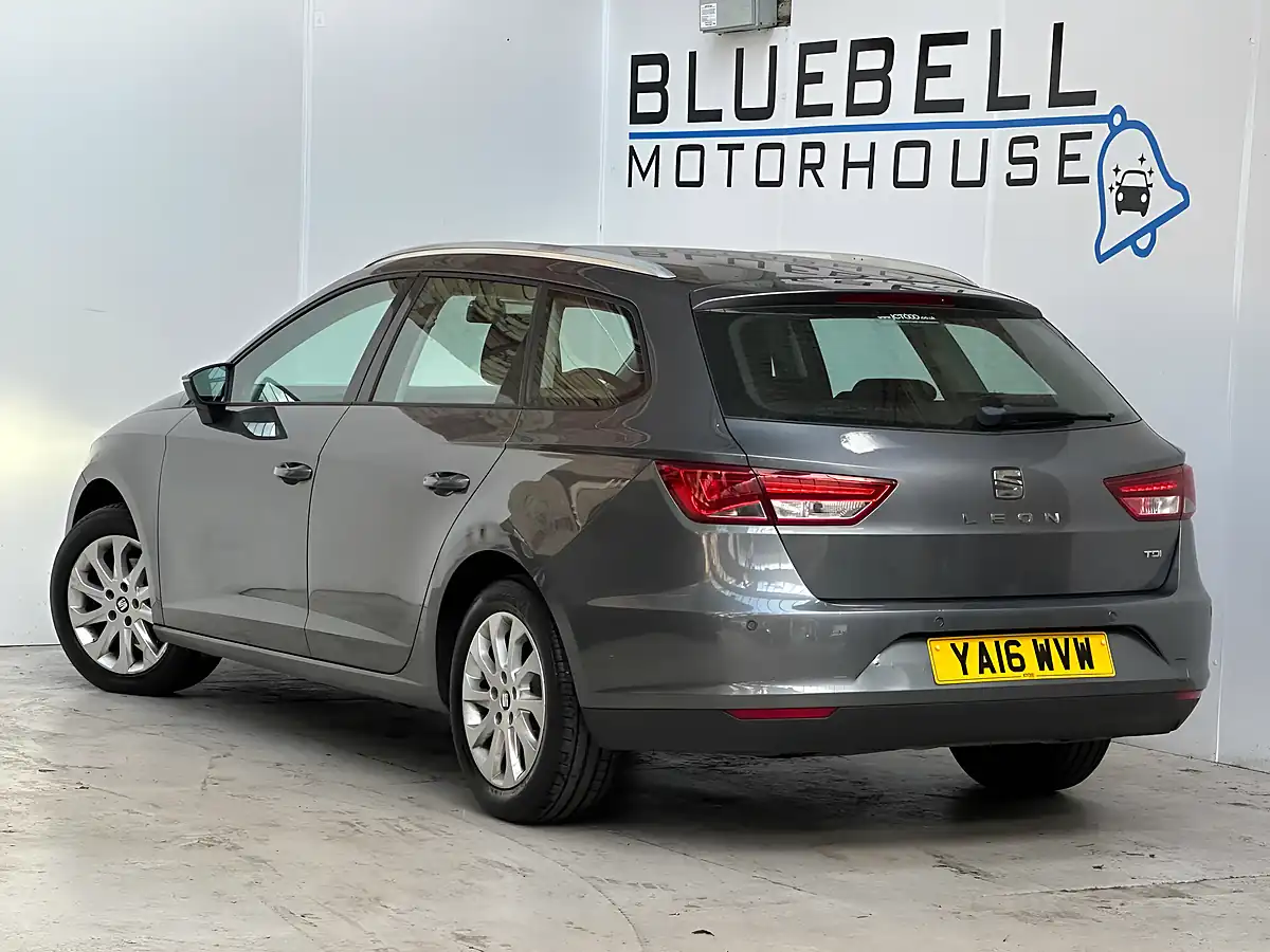 Used 2016 SEAT Leon Se Grey - Interior and Exterior details 4