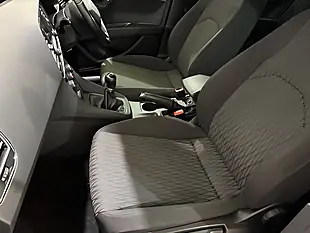 Used 2016 SEAT Leon Se Sport Tourer Grey - Interior and Exterior details 17