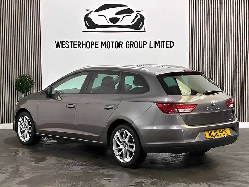 Used 2016 SEAT Leon Se Sport Tourer Grey - Interior and Exterior details 2