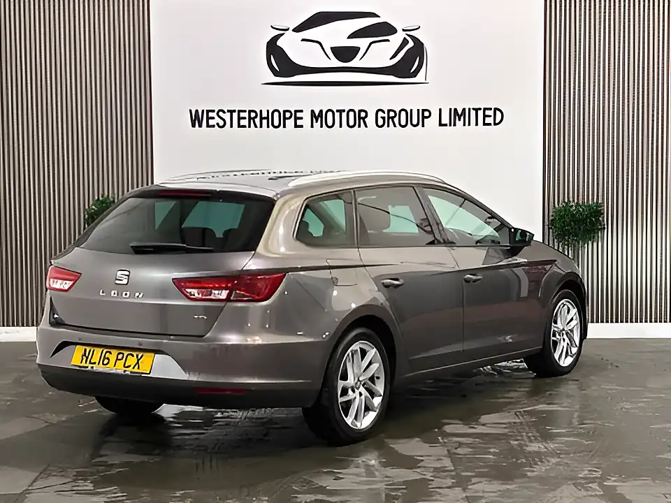 Used 2016 SEAT Leon Se Sport Tourer Grey - Interior and Exterior details 4