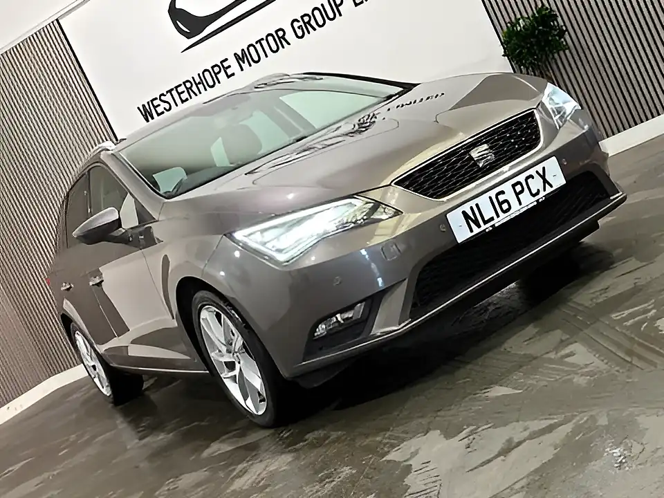 Used 2016 SEAT Leon Se Sport Tourer Grey - Interior and Exterior details 7
