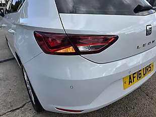 Used 2016 SEAT Leon Se White - Interior and Exterior details 16