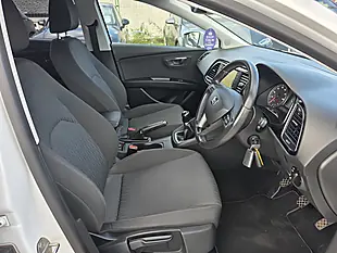 Used 2016 SEAT Leon Se White - Interior and Exterior details 9