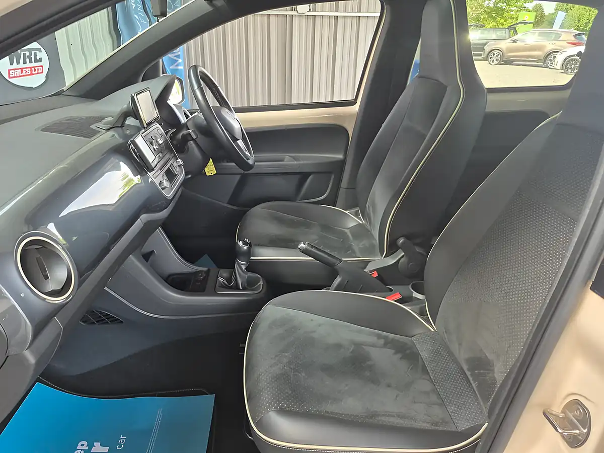 Used 2016 SEAT Mii By Mango Beige - Interior and Exterior details 14