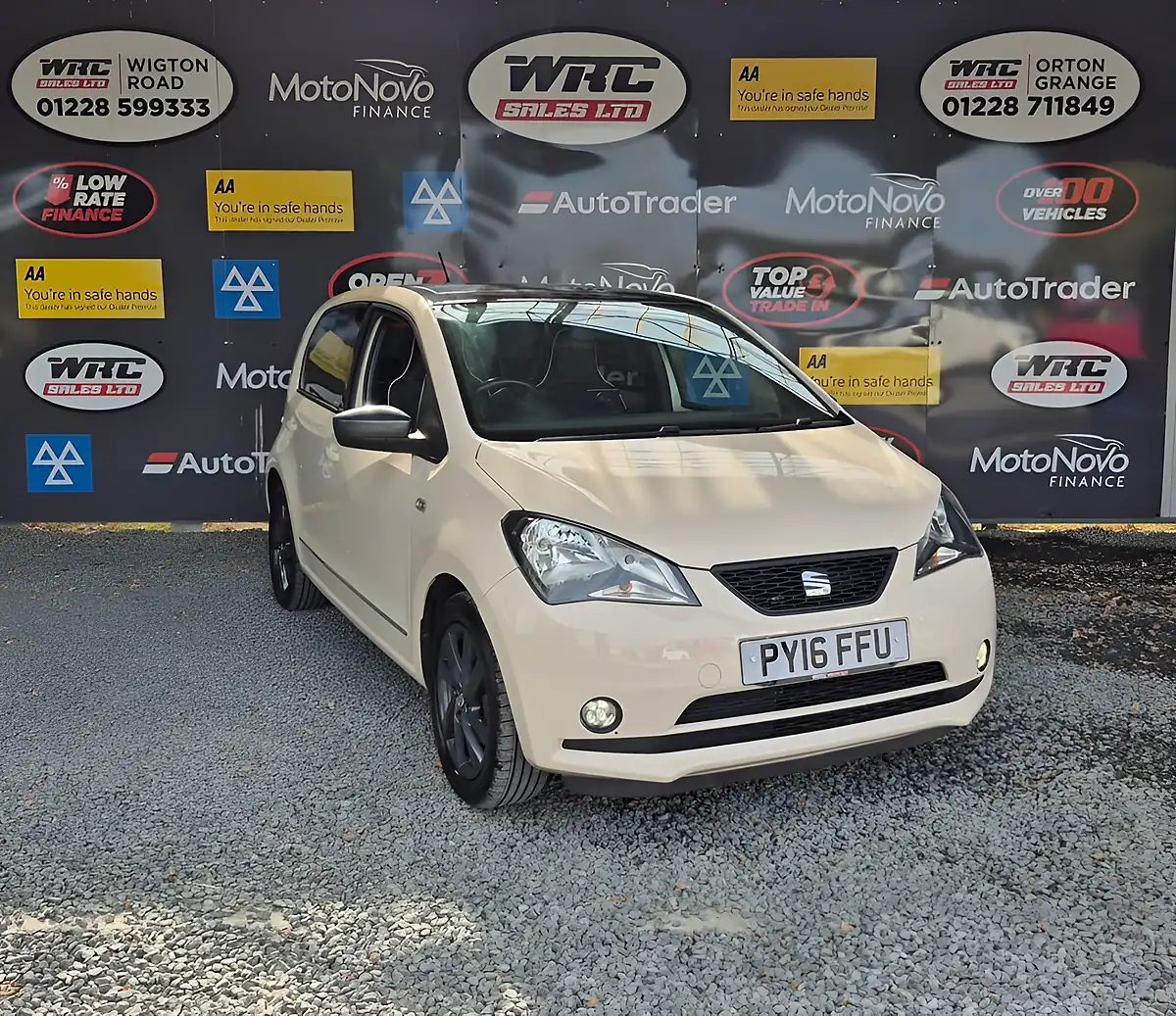 Used 2016 SEAT Mii By Mango Beige - Interior and Exterior details 4