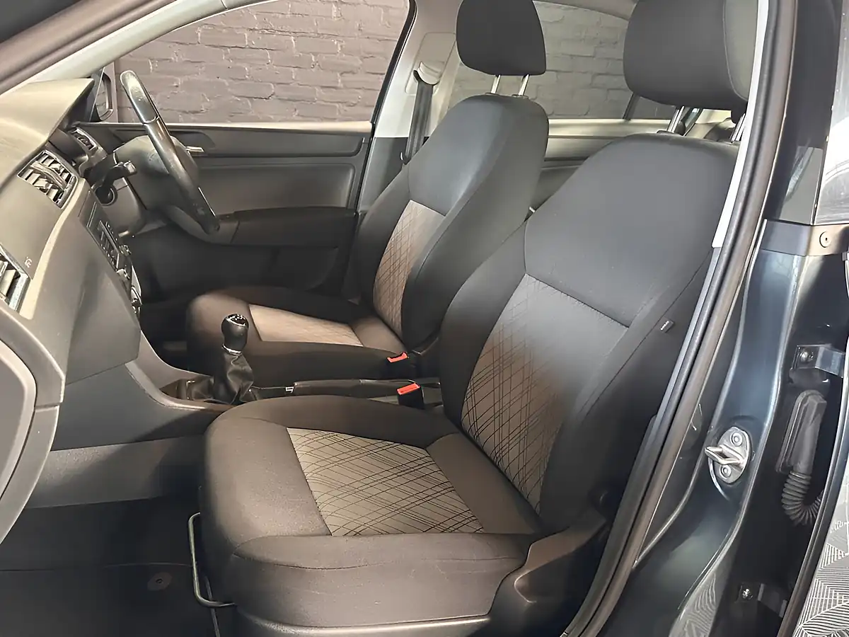 Used 2016 SEAT Toledo Se - Interior and Exterior details 8