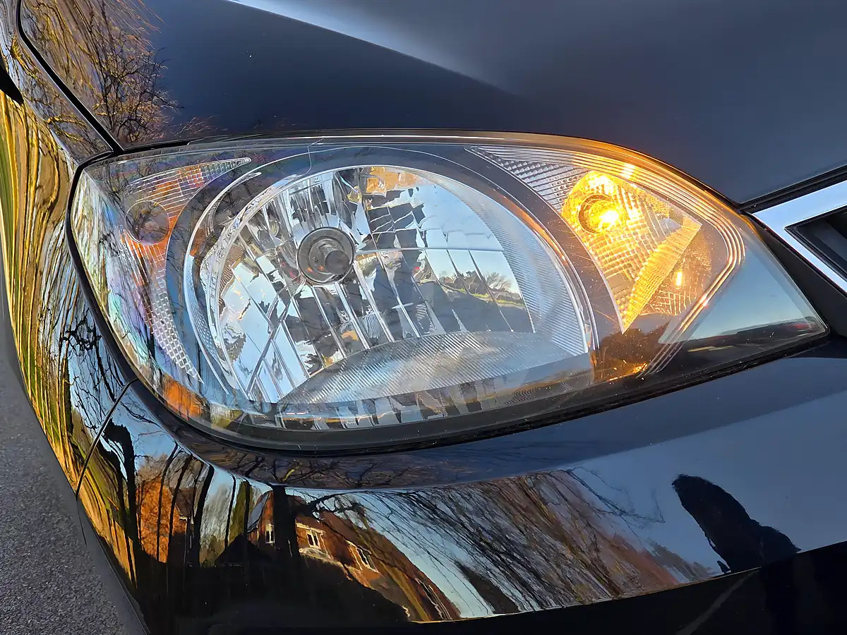 Used 2016 Skoda Citigo Colour Edition Black - Interior and Exterior details 17