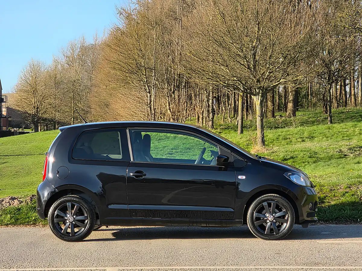 Used 2016 Skoda Citigo Colour Edition Black - Interior and Exterior details 8