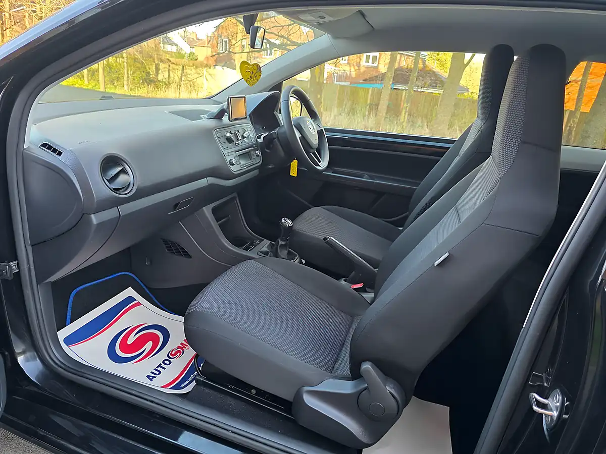 Used 2016 Skoda Citigo Colour Edition Black - Interior and Exterior details 9