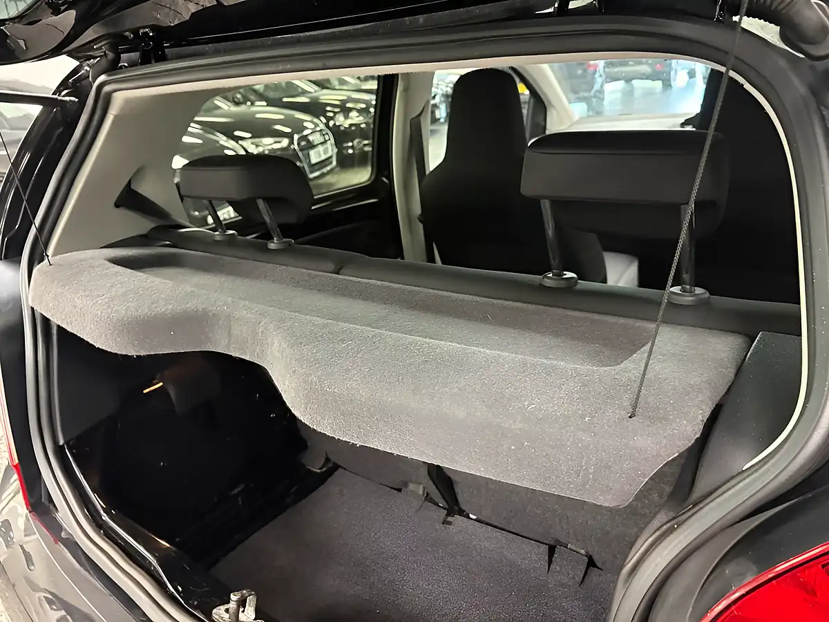Used 2016 Skoda Citigo Colour Edition Black - Interior and Exterior details 11