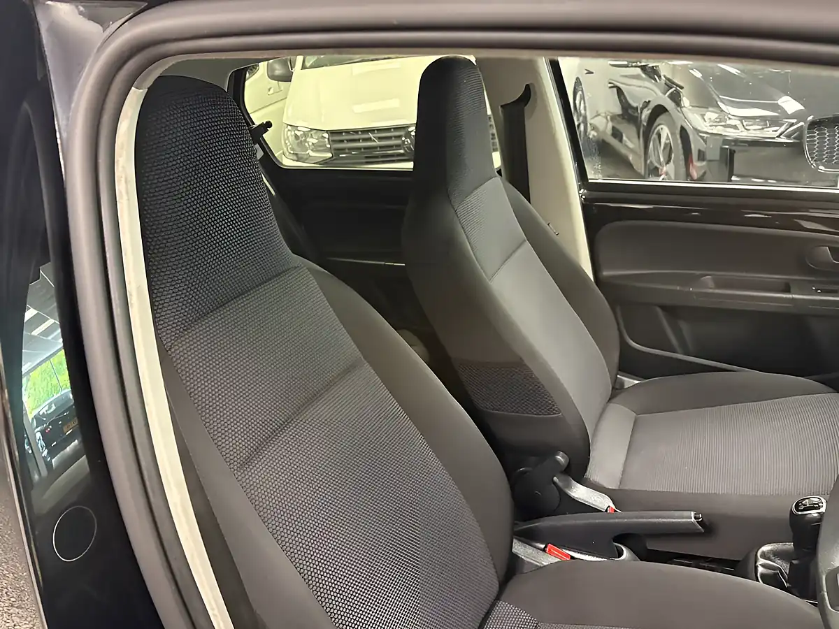 Used 2016 Skoda Citigo Colour Edition Black - Interior and Exterior details 13