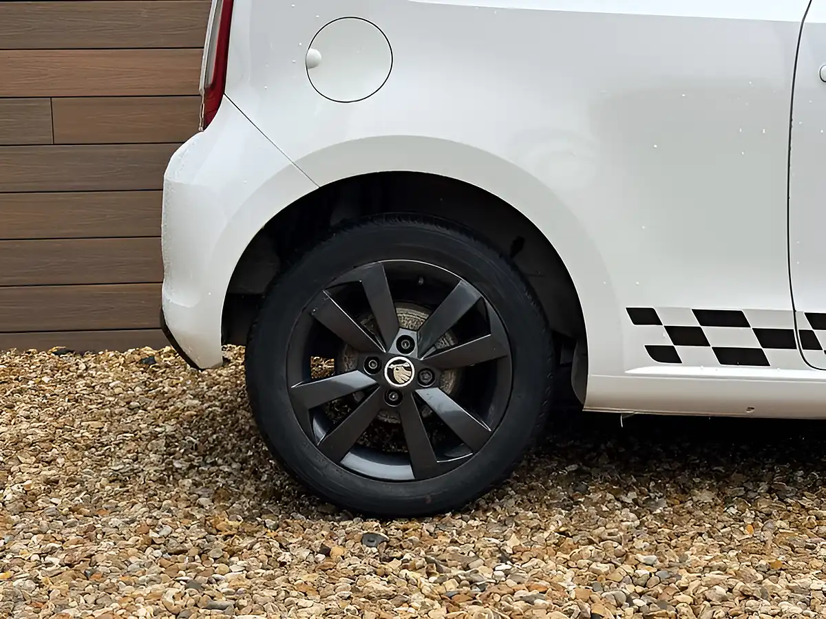 Used 2016 Skoda Citigo Monte Carlo White - Interior and Exterior details 10
