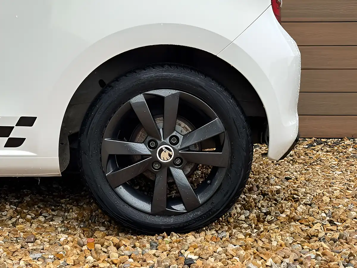 Used 2016 Skoda Citigo Monte Carlo White - Interior and Exterior details 11