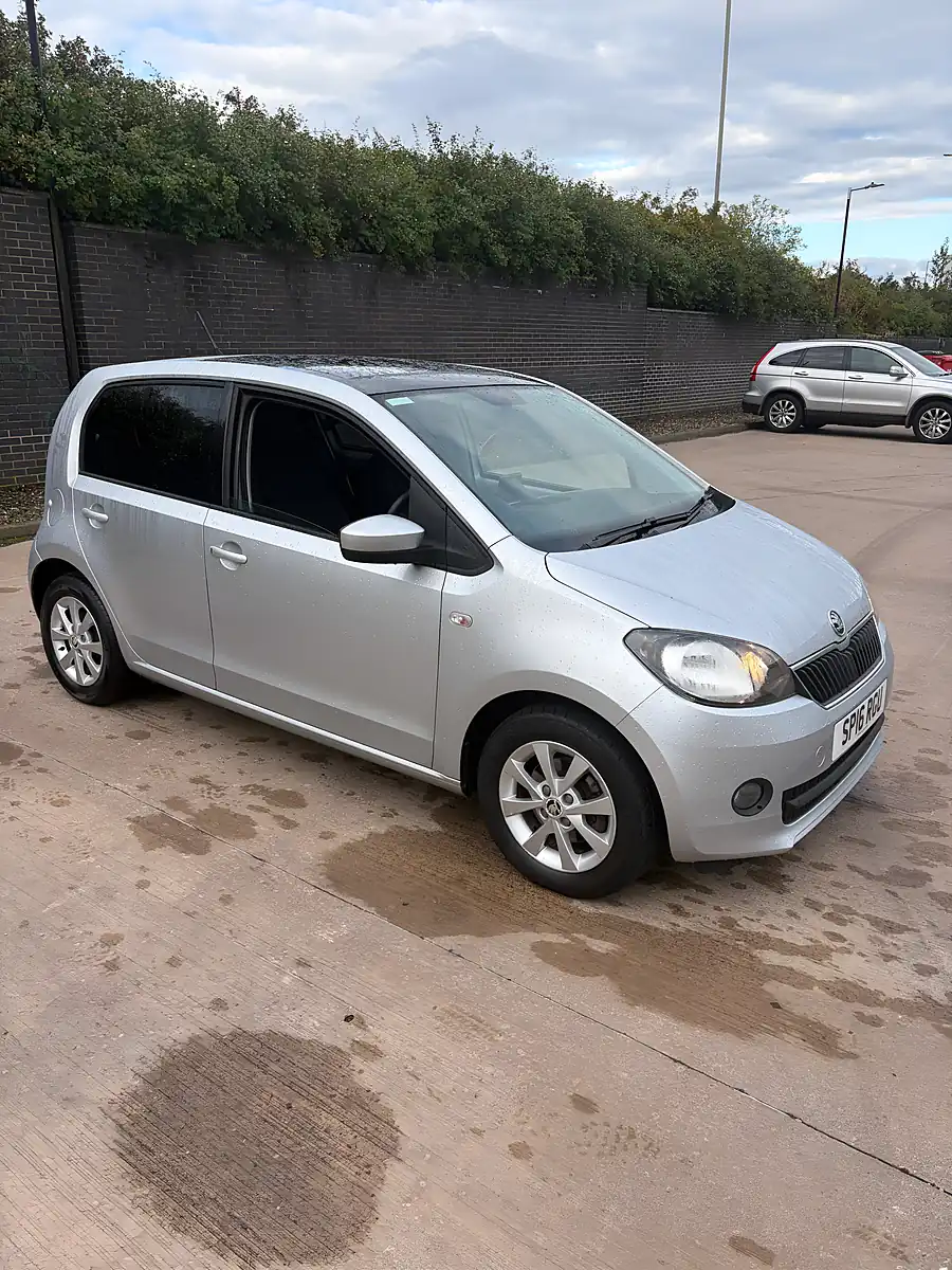 Used 2016 Skoda Citigo Se L Silver - Interior and Exterior details 6