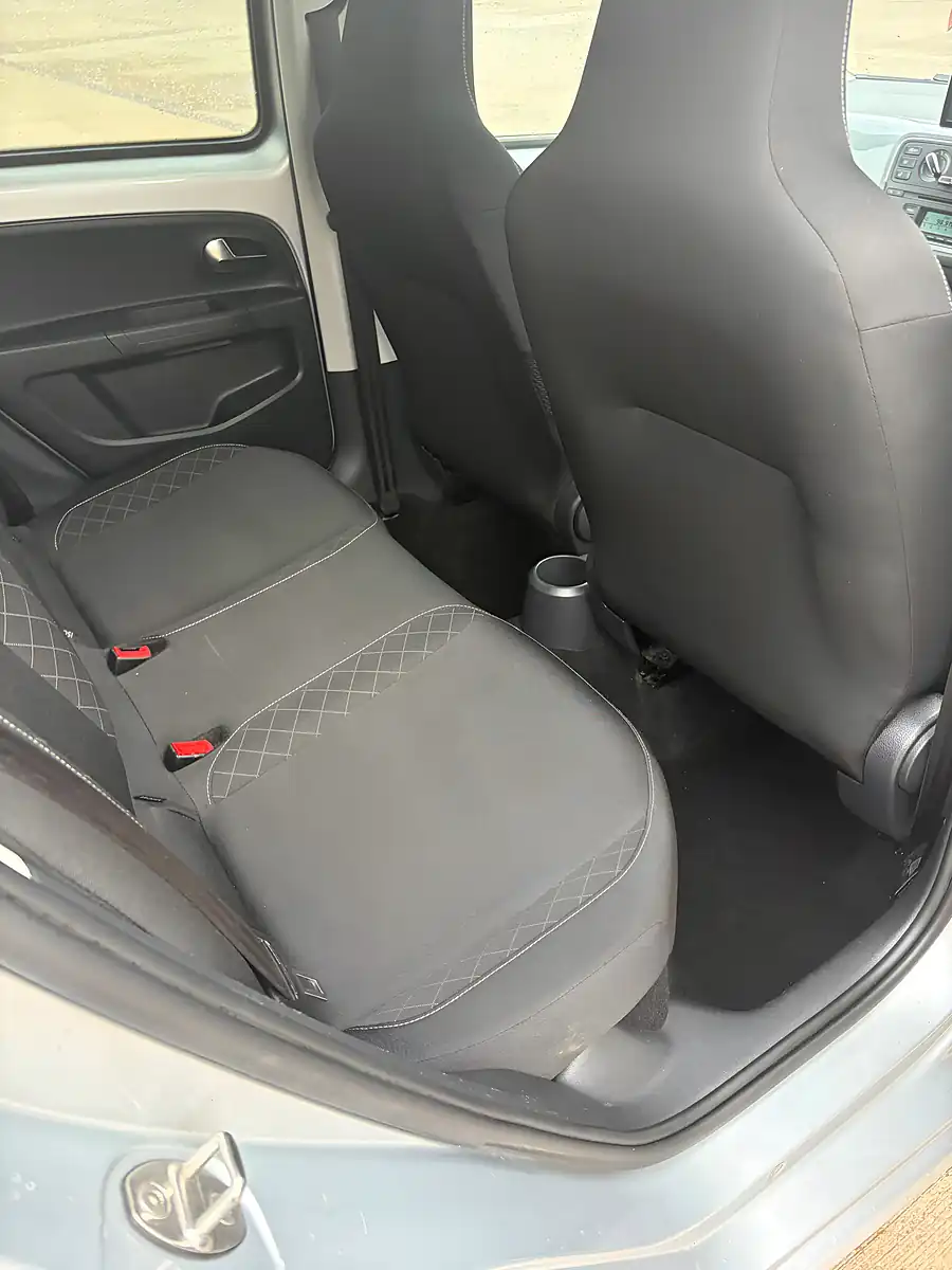 Used 2016 Skoda Citigo Se L Silver - Interior and Exterior details 7
