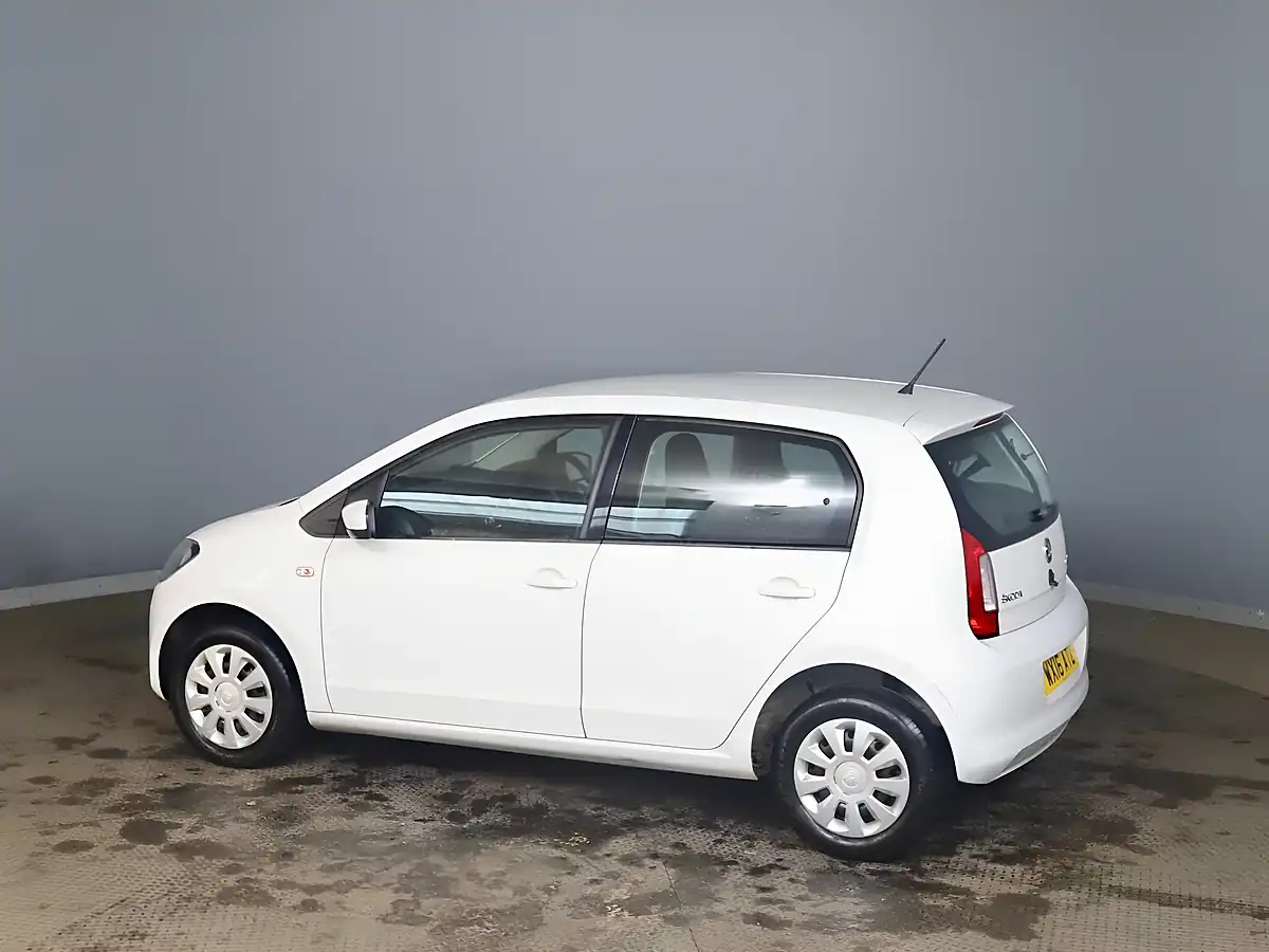 Used 2016 Skoda Citigo Se White - Interior and Exterior details 3