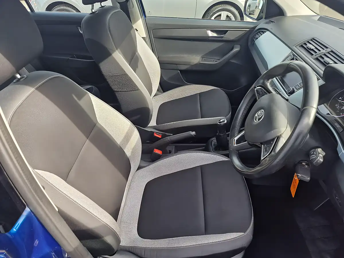 Used 2016 Skoda Fabia Colour Edition Blue - Interior and Exterior details 3