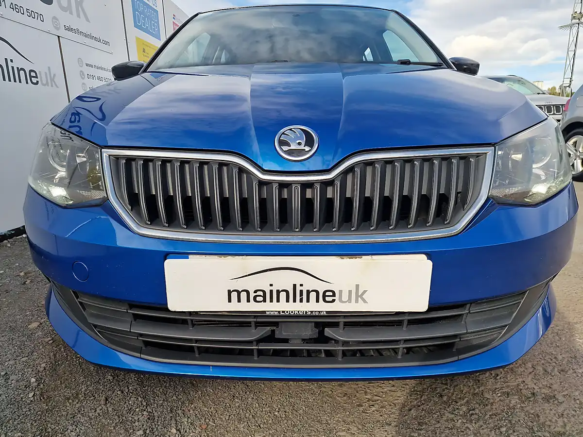 Used 2016 Skoda Fabia Colour Edition Blue - Interior and Exterior details 7