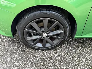 Used 2016 Skoda Fabia Colour Edition Green - Interior and Exterior details 14