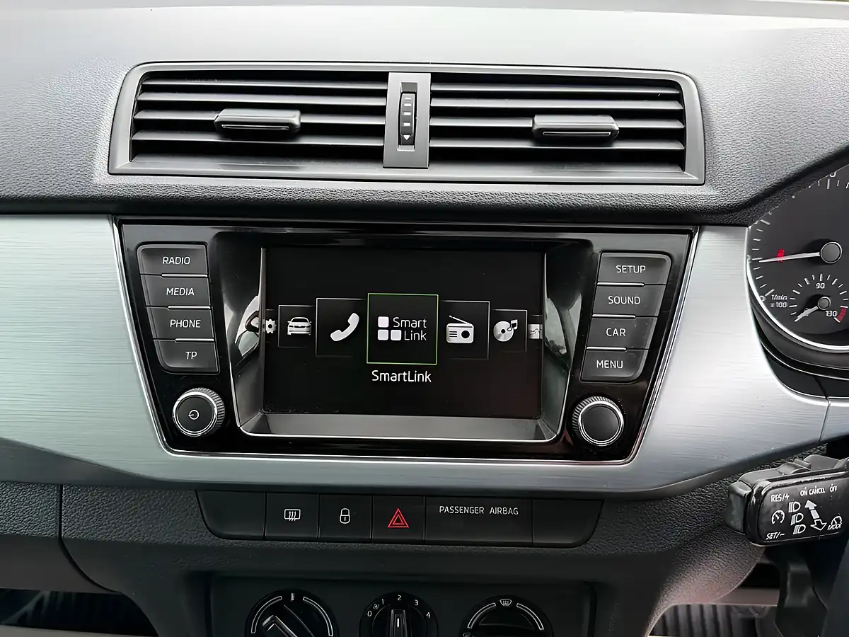 Used 2016 Skoda Fabia Colour Edition Green - Interior and Exterior details 16