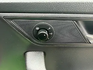 Used 2016 Skoda Fabia Colour Edition Green - Interior and Exterior details 17