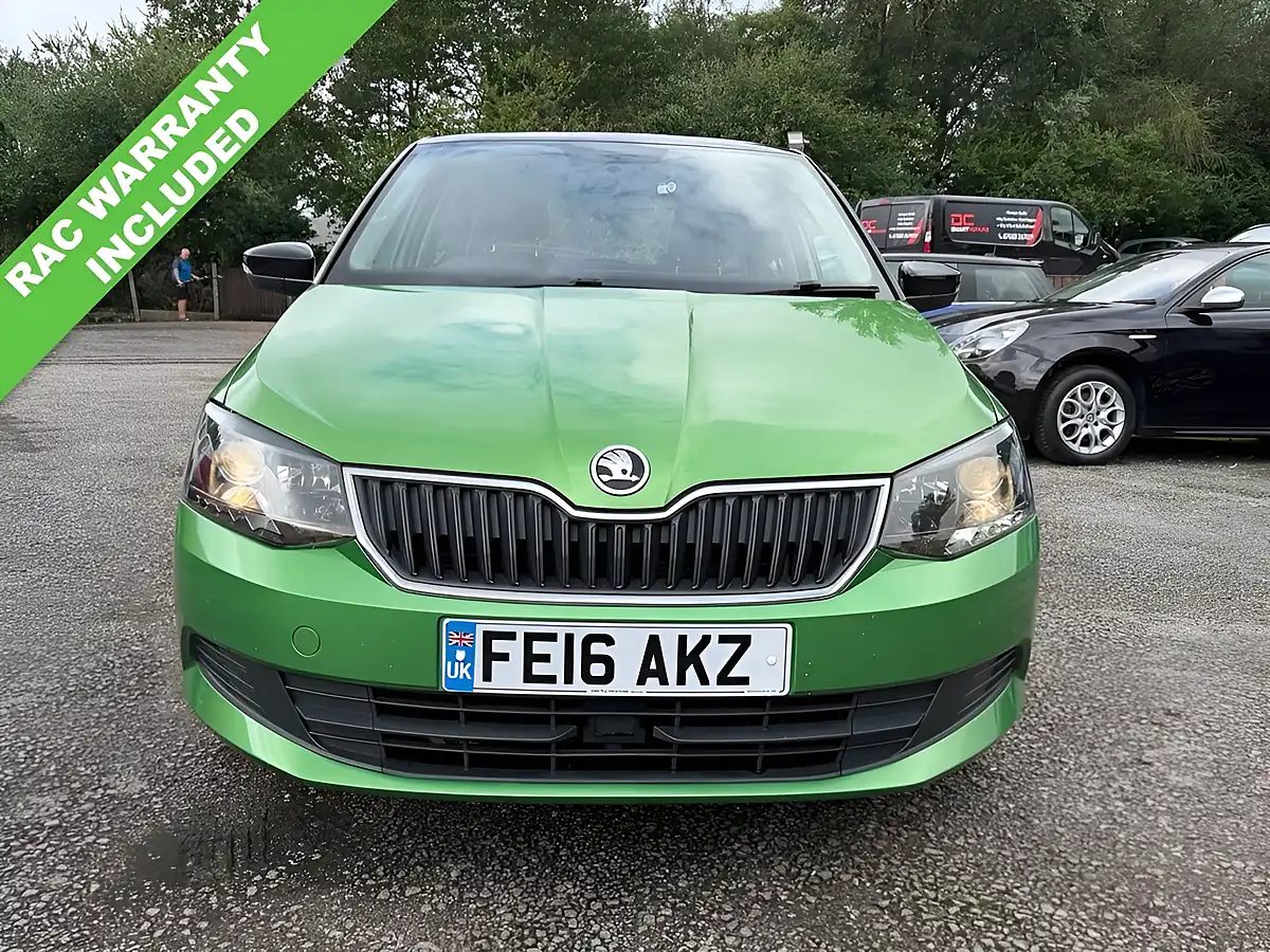 Used 2016 Skoda Fabia Colour Edition Green - Interior and Exterior details 3