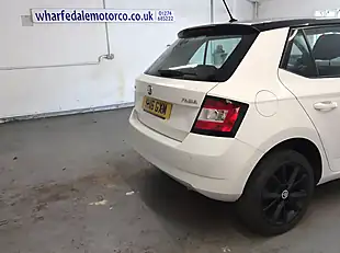 Used 2016 Skoda Fabia Colour Edition White - Interior and Exterior details 10