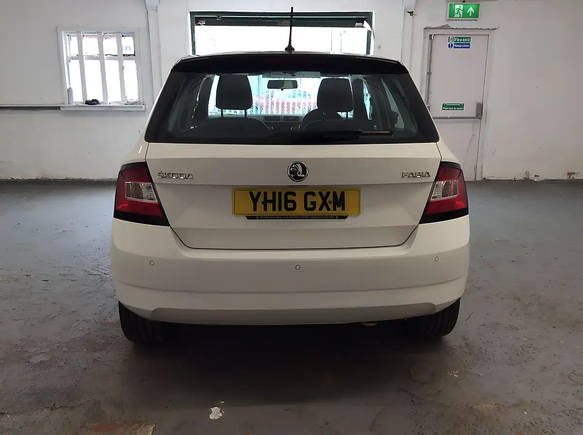 Used 2016 Skoda Fabia Colour Edition White - Interior and Exterior details 12