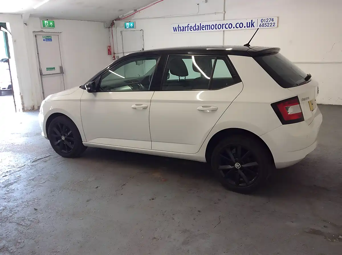 Used 2016 Skoda Fabia Colour Edition White - Interior and Exterior details 9