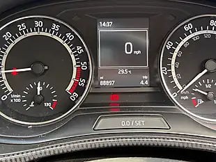 Used 2016 Skoda Fabia Monte Carlo Green - Interior and Exterior details 10