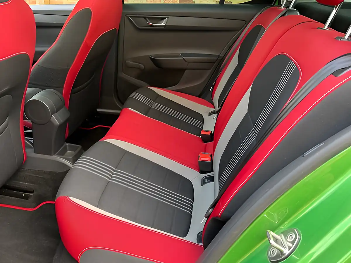 Used 2016 Skoda Fabia Monte Carlo Green - Interior and Exterior details 15