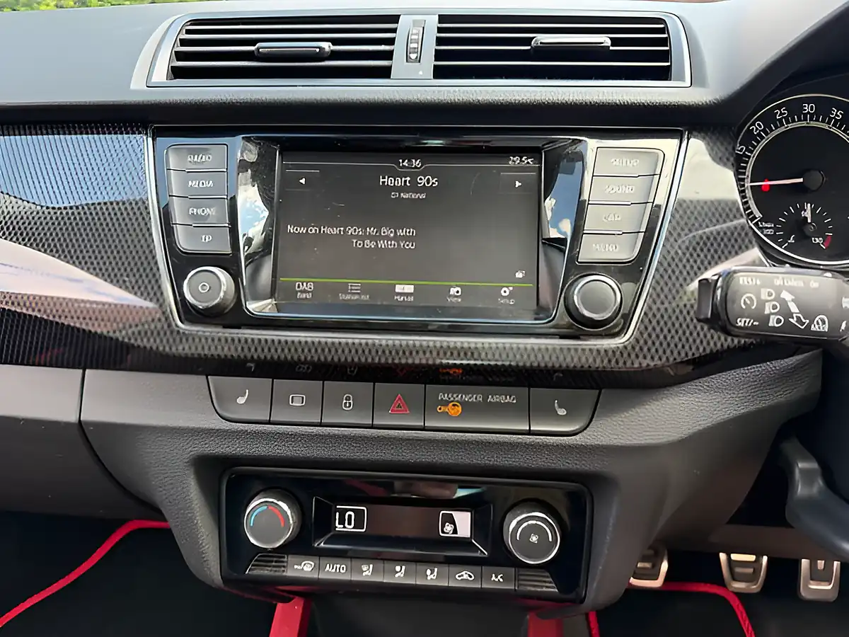 Used 2016 Skoda Fabia Monte Carlo Green - Interior and Exterior details 16