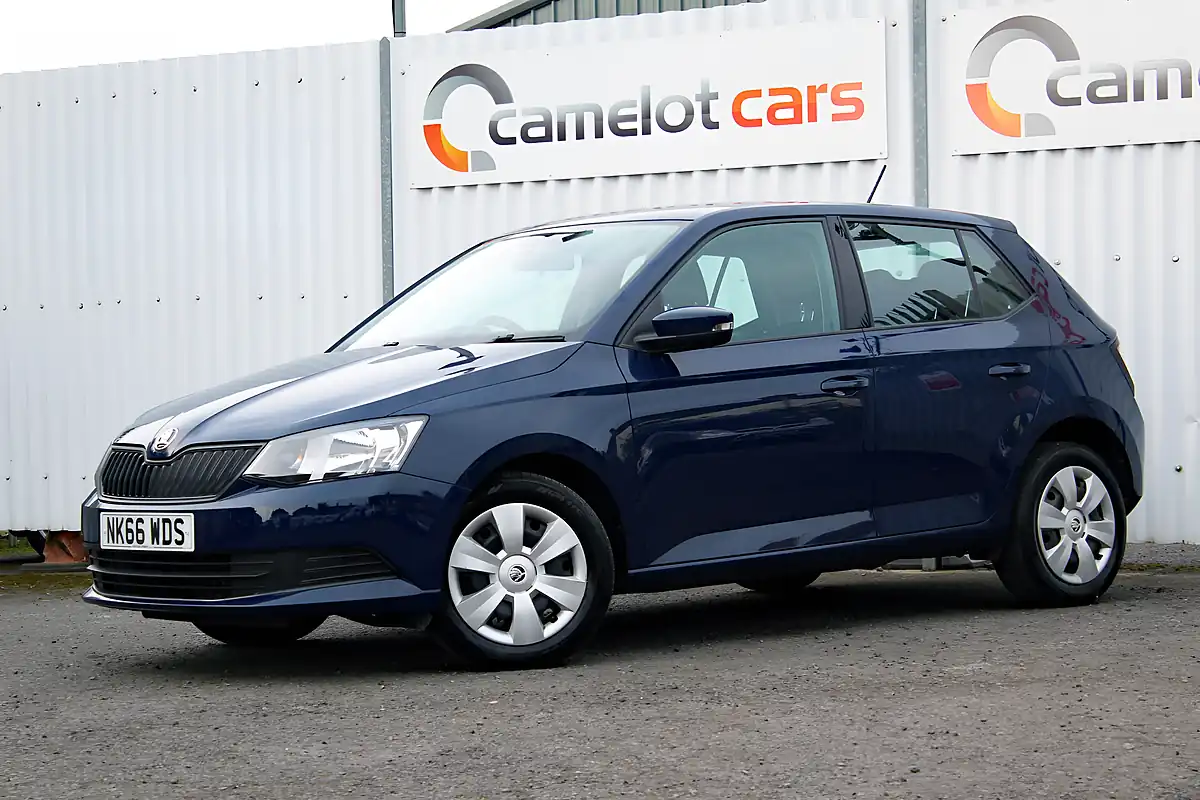 Used 2016 Skoda Fabia S Blue - Interior and Exterior details 3