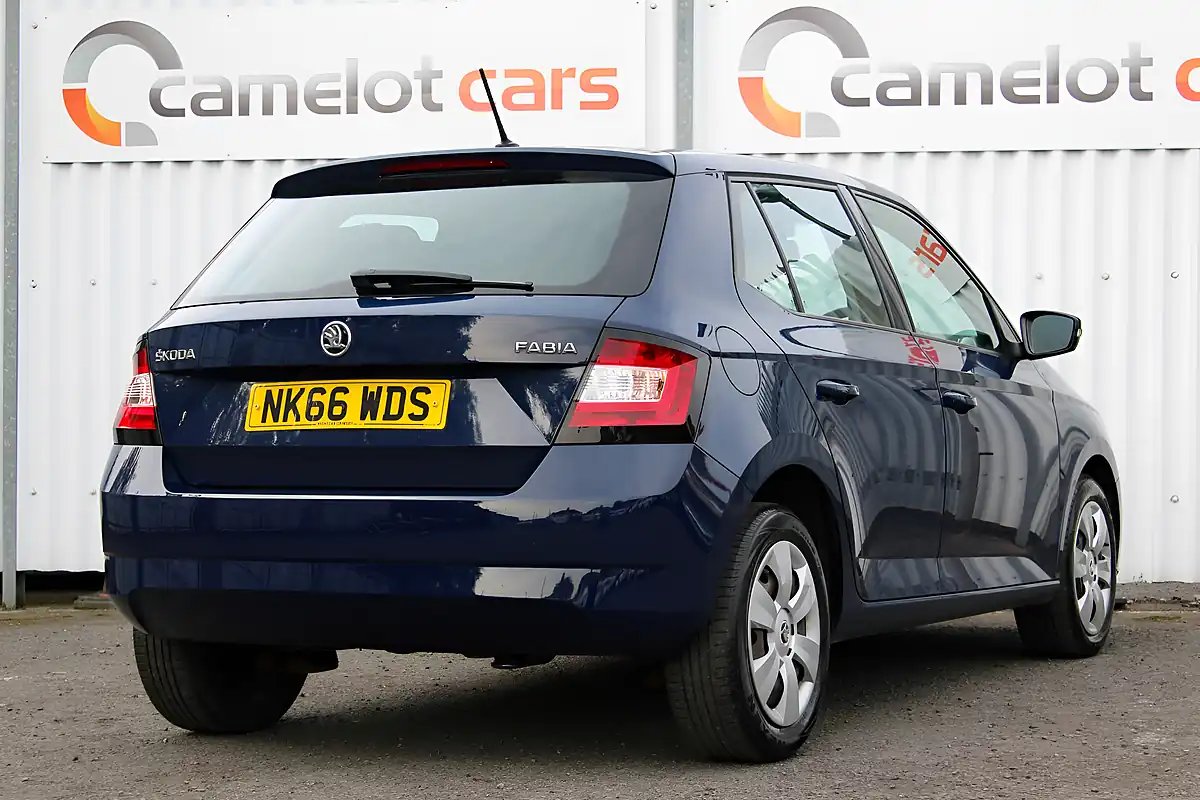 Used 2016 Skoda Fabia S Blue - Interior and Exterior details 6