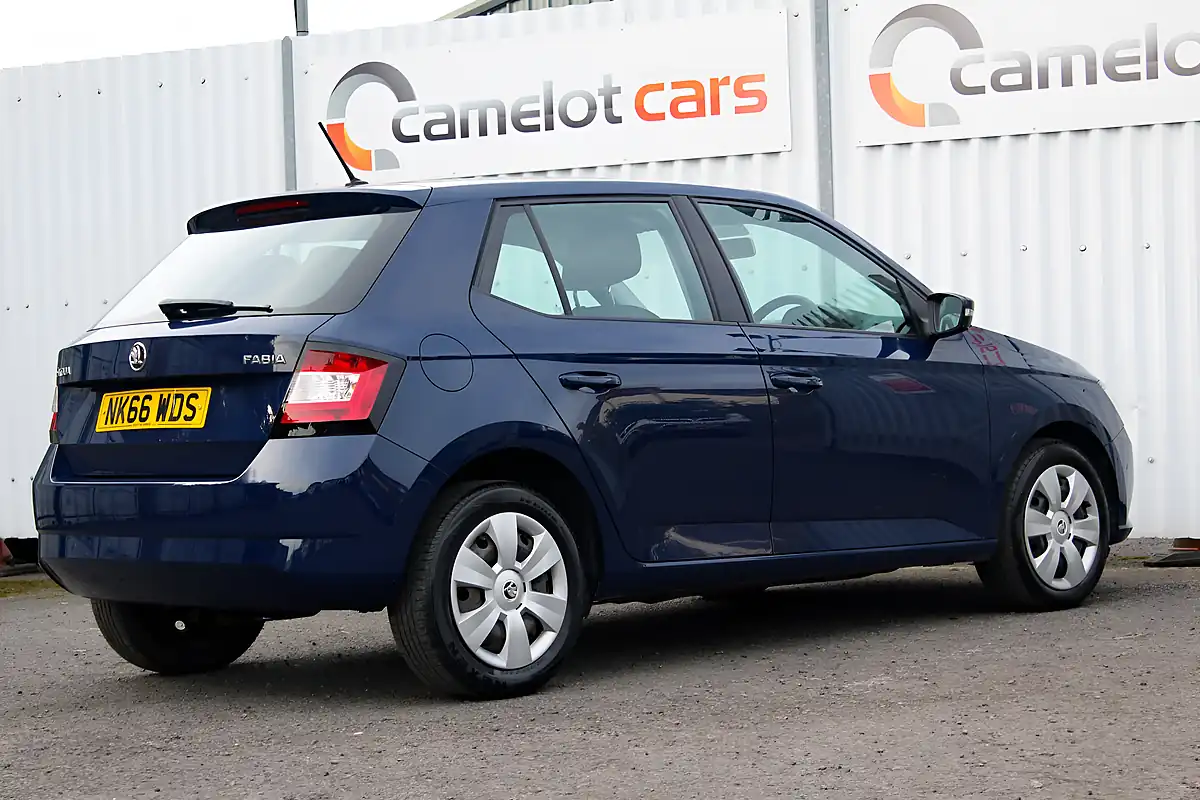 Used 2016 Skoda Fabia S Blue - Interior and Exterior details 8