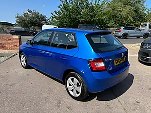 Used 2016 Skoda Fabia Se Blue - Interior and Exterior details 10