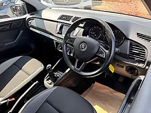 Used 2016 Skoda Fabia Se Blue - Interior and Exterior details 11